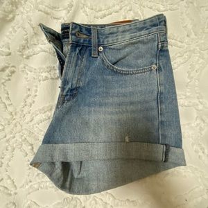 NWT Lucky Brand Boyfriend Shorts Size 28 / 6